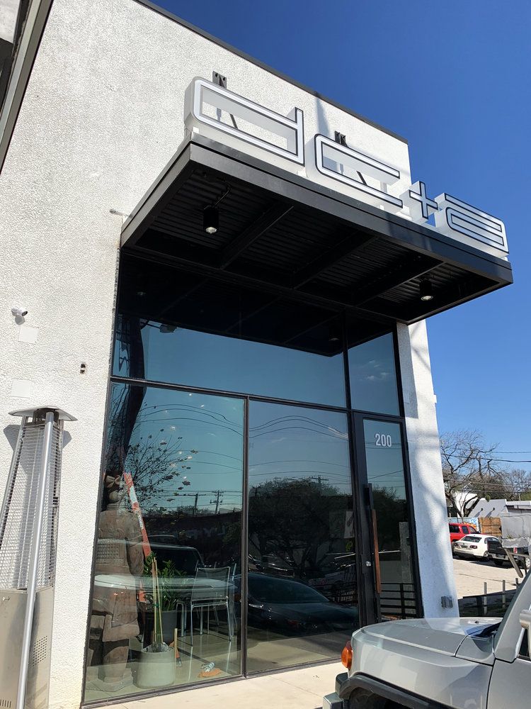 E. 7th Street Shared Office Space: 2120 E 7th St, Austin, TX 78702